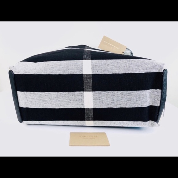 Burberry Tote - Picture 9 of 10